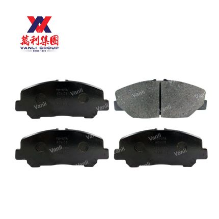 Toyota Front Brake Pads for Alphard / Estima / Vellfire ( Made in Japan ) - 04465-28520