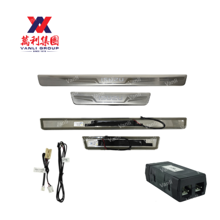 Isuzu DMAX (2017-2020) Illuminate Rocker Plate / Scuff Plate / Sill Plate Set ( Red light ) - 5-86761205-0