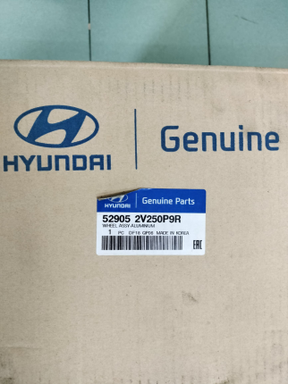 52905-2V250-P9R Hyundai 18 Inch Wheel Fit For Veloster 11 (2011-2014)